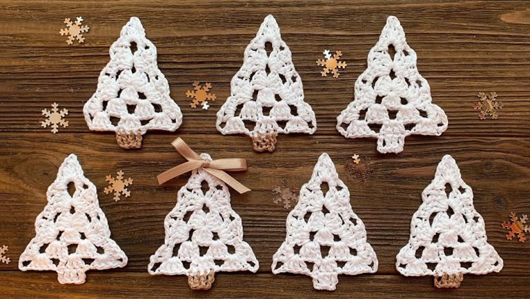 Crochet Christmas Tree Ornament Pattern For Beginners