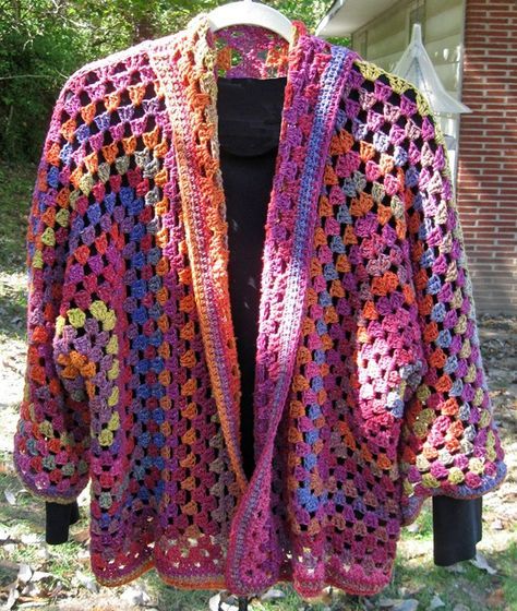 Granny Cardigan pattern by Ellene Warren | Diy crochet granny square